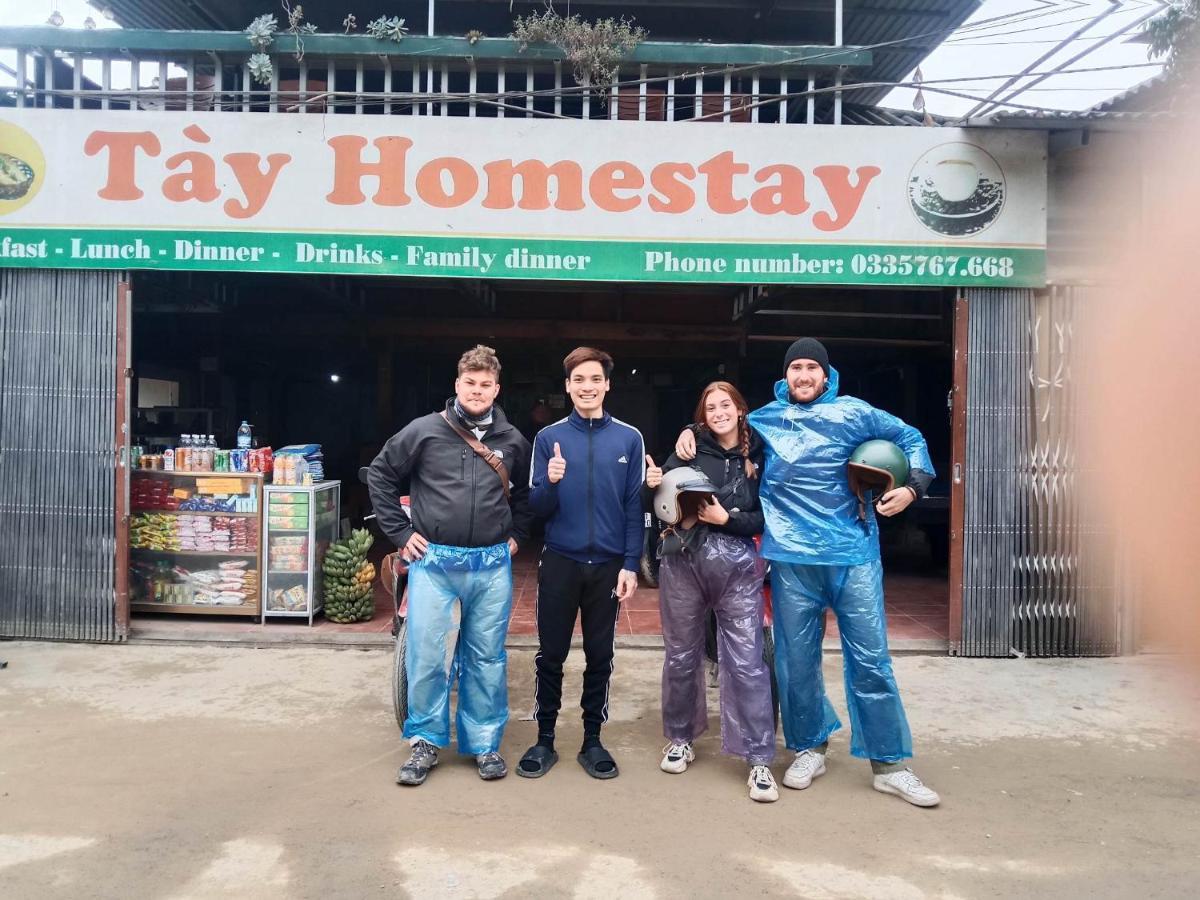 Du Gia - Tay Homestay Làng Cac Стая снимка